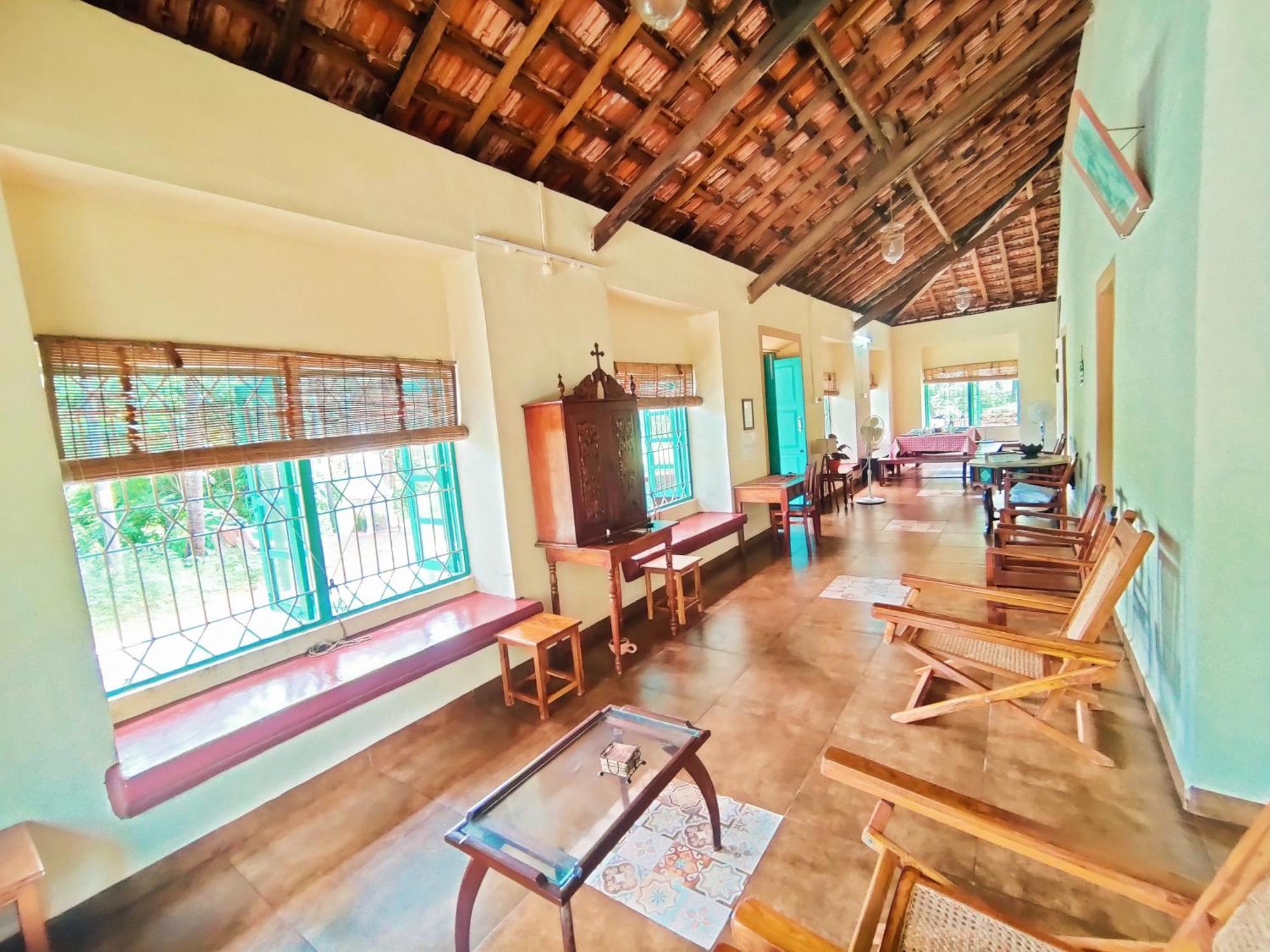 The Bungalow Bogmalo An 1880 Indo Portuguese Heritage Beach Villa South Goa Exterior photo