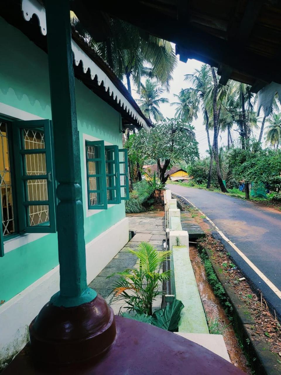 The Bungalow Bogmalo An 1880 Indo Portuguese Heritage Beach Villa South Goa Exterior photo