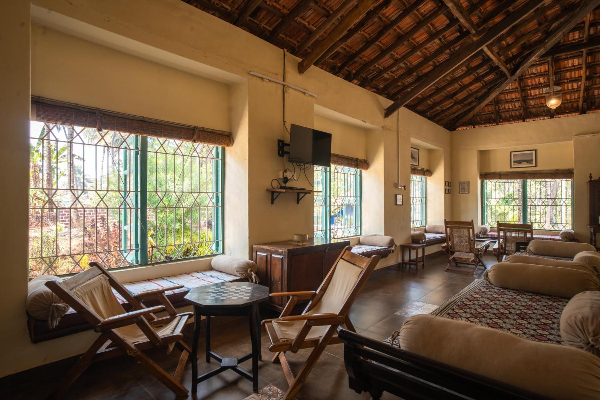 The Bungalow Bogmalo An 1880 Indo Portuguese Heritage Beach Villa South Goa Exterior photo
